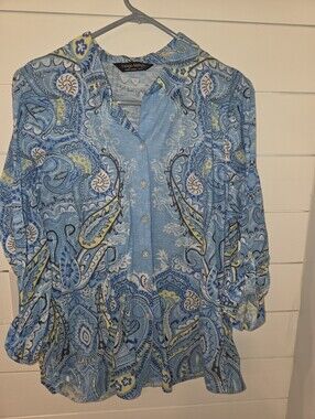 Tango Mango Blue Paisley Button-Front Women's Blouse